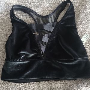 Nwt Hunter Green VS sports bra small